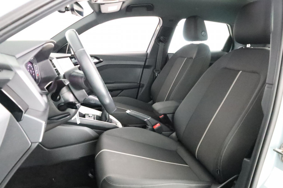 Audi A1 citycarver 25 TFSI epic 95 pk | Navigatie via App | Parkeersensoren achter | Cruise control | Airco |