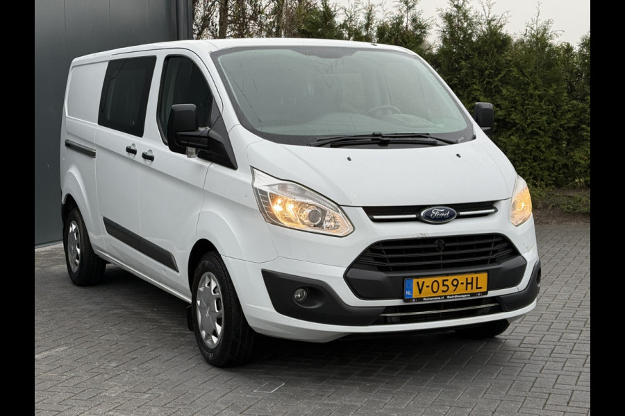 Ford Transit Custom 2.0 TDCI 131 PK EURO 6 / L2H1 / 1e EIG. / DUBBELE CABINE / 2.8 TONS TREKHAAK / AIRCO / DUBBEL CABINE