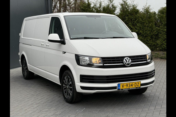 Volkswagen Transporter 2.0 TSI 150 PK / !! BENZINE !! / L2H1 / BPM VRIJ / 1e EIG. / AIRCO / 33.122 KM! / 3-ZITS