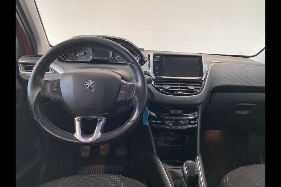 Peugeot 208 1.2 PureTech Allure Navigatie | Cruise Control | Android auto / Apple carplay