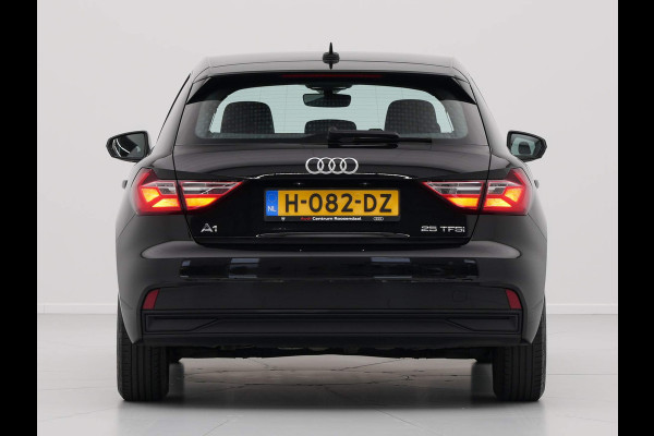 Audi A1 Sportback 25 TFSI Pro Line Navi via App Airco Cruise Lm Velgen 45