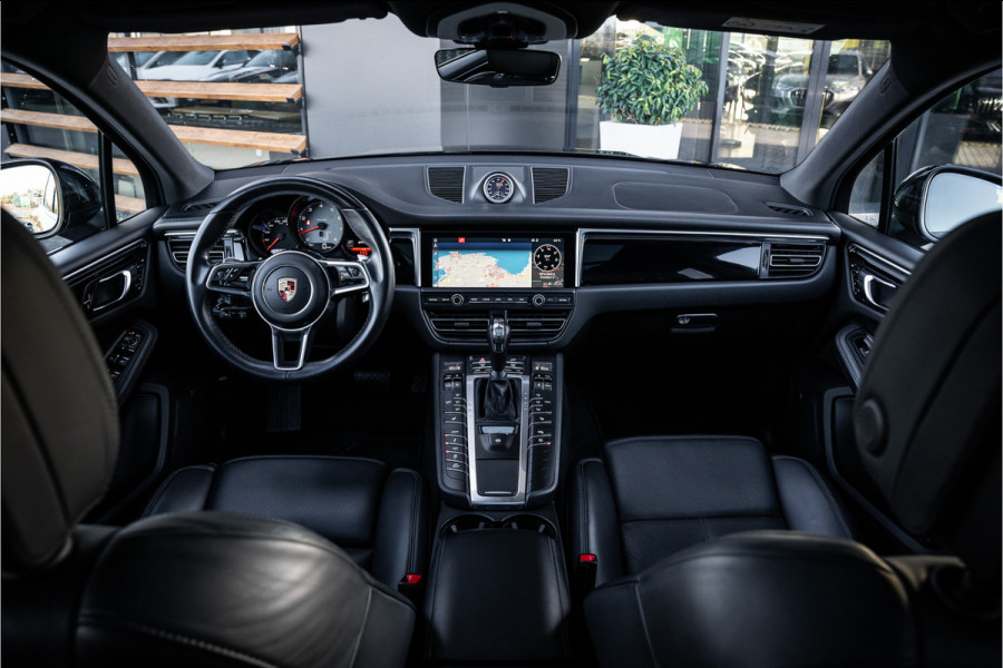 Porsche Macan 3.0 S Sport Chrono - Panorama | Bose | Luchtvering | Elek. Trekhaak | Memory