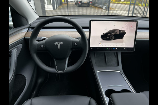 Tesla Model Y Performance AWD 75 kWh PANORAMADAK