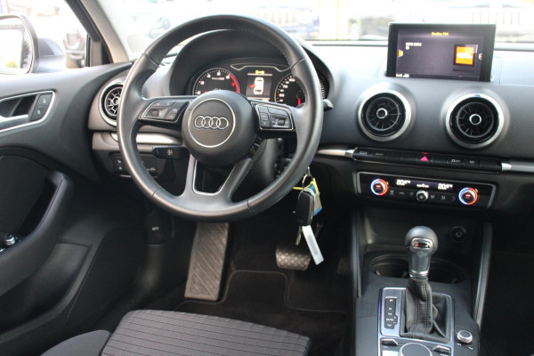 Audi A3 Sportback 30 TFSI Sport Lease Edition 116 PK S-Tronic LED Clima Cruise PDC 17''