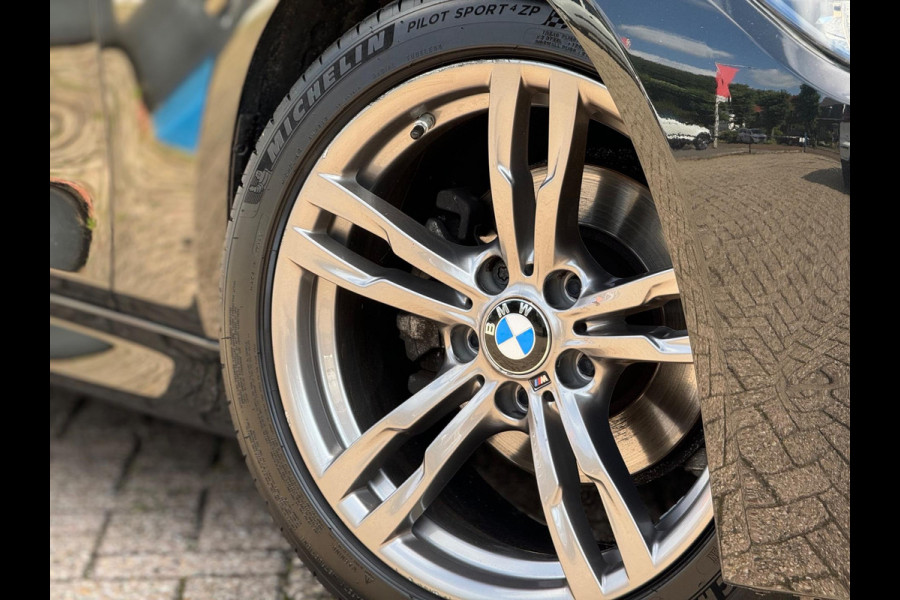 BMW 3 Serie Touring 318i M Sport 2019 AUT NAVI BTW 1e Eig!