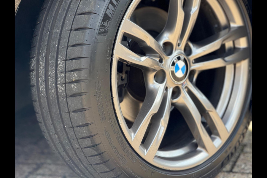 BMW 3 Serie Touring 318i M Sport 2019 AUT NAVI BTW 1e Eig!