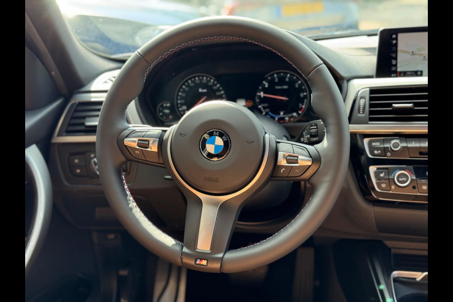 BMW 3 Serie Touring 318i M Sport 2019 AUT NAVI BTW 1e Eig!