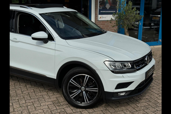 Volkswagen Tiguan 1.4 TSI 2017 NAVI PANO BEATS Trekh NAP!