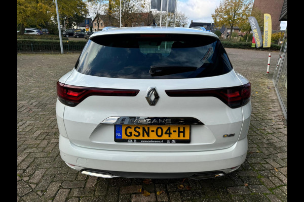 Renault MEGANE Estate 1.6 Plug-In Hybrid 160 R.S. Line Sportstoelen / Groot Navi / Metallic / Virtual cockpit / 1e eigenaar