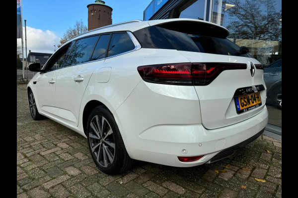 Renault MEGANE Estate 1.6 Plug-In Hybrid 160 R.S. Line Sportstoelen / Groot Navi / Metallic / Virtual cockpit / 1e eigenaar