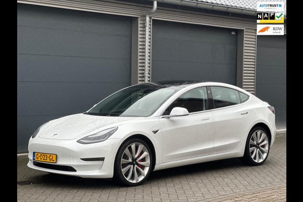 Tesla Model 3 Performance AWD 75 kWh 463 pk, parelmoer wit, 20 inch, panoramadak, LEDER, nl auto met nationale auto pas