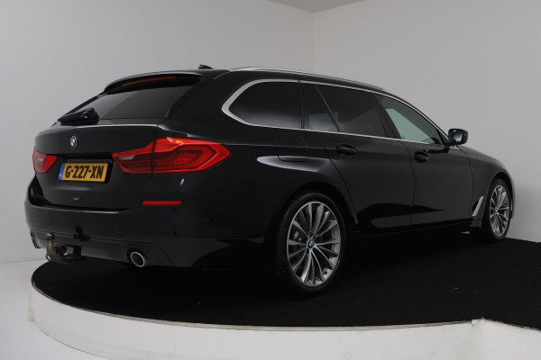 BMW 5 Serie Touring 520i High Executive Edition Automaat (TREKHAAK, NAVIGATIE, ELEKT STOELEN, VIRTUAL, NL-AUTO, DEALER ONDERHOUD)