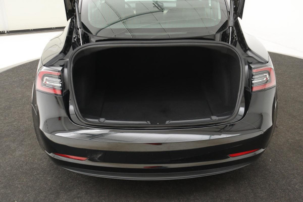 Tesla Model 3 Long Range AWD 75 kWh | Panoramadak | Leder | Stoelverwarming | Full LED | Camera | Navigatie