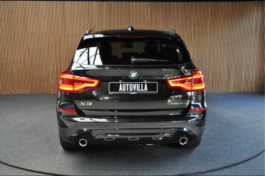 BMW X3 xDrive20i Navi Leer Camera Elektr. achterklep Virtual Elektr. trekhaak Stuurverwarming Sportstoelen PDC Climate voor & achter  19'' LM velgen