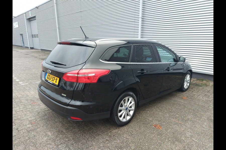 Ford FOCUS Wagon 1.0 Titanium, airco,cruise,navigatie/achteruitrijcamera,stoel/stuurverwarming,parkeersensoren,