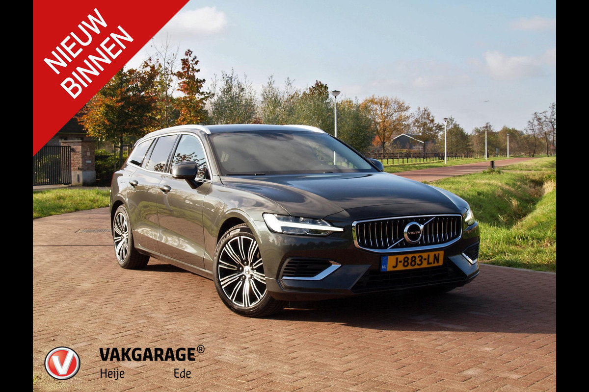 Volvo V60 2.0 T6 Recharge AWD Business Pro | Plug-in Hybride | Trekhaak | Apple Carplay NL-Auto |