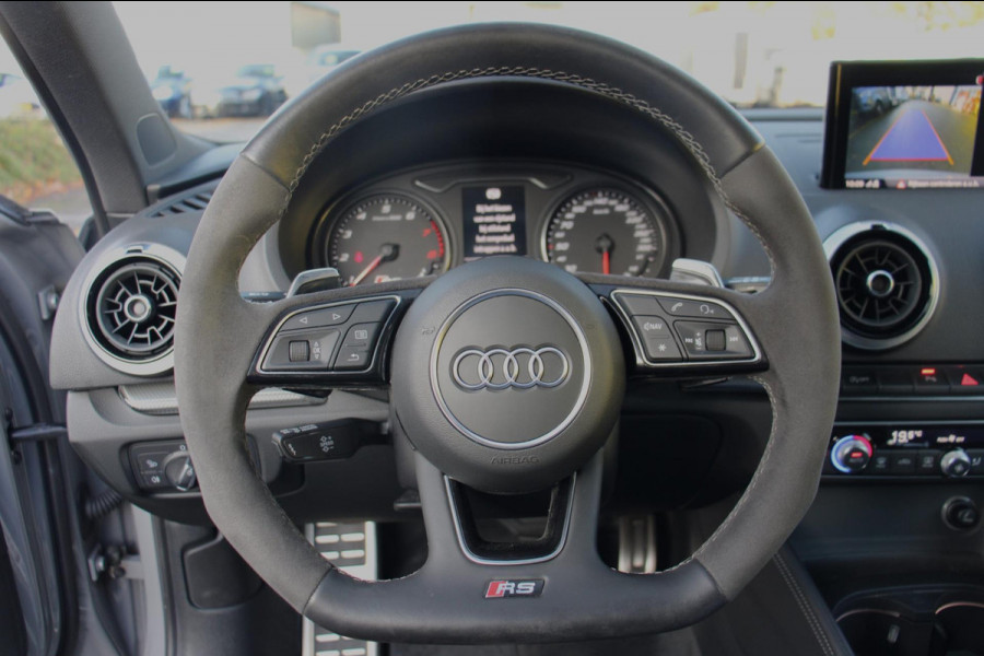 Audi RS 3 SPORTBACK 2.5 TFSI Quattro 400 PK Nardo Grey Dealer o.h Keyless Camera Leder PDC 19''