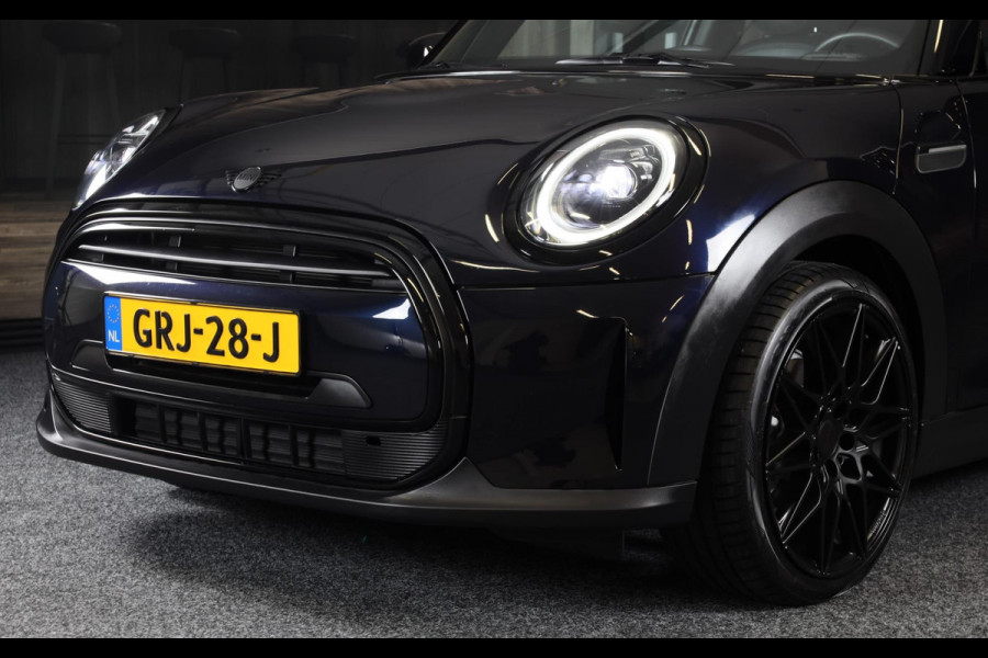 MINI Mini 1.5 Cooper Camden Plus Edition / AUT / Navi / Ecc / Elek Pakket / Camera / Digital Cockpit / Led / Pdc / 18 Inch