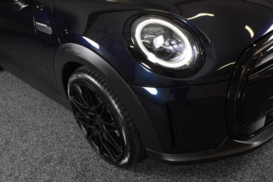 MINI Mini 1.5 Cooper Camden Plus Edition / AUT / Navi / Ecc / Elek Pakket / Camera / Digital Cockpit / Led / Pdc / 18 Inch