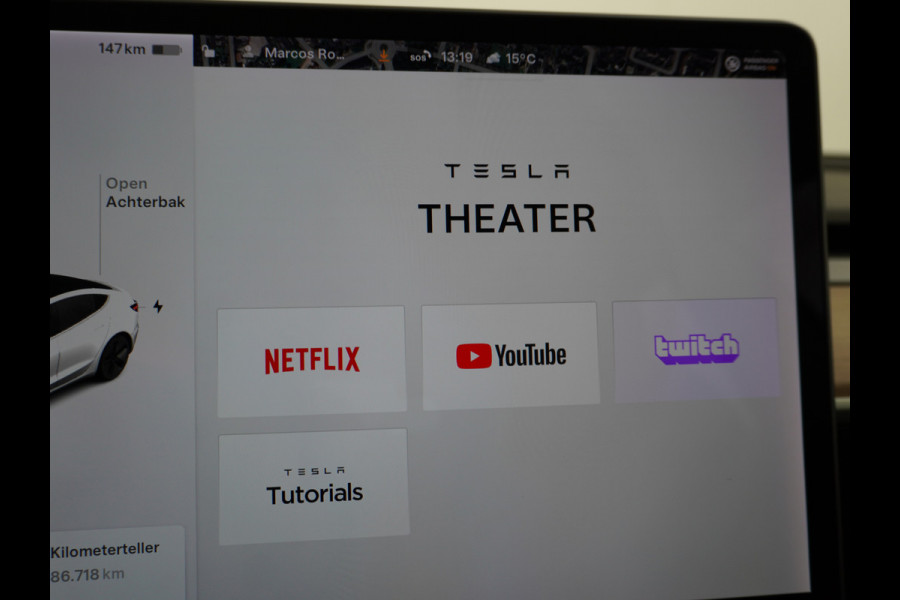 Tesla Model 3 SR+60kWh 325PK AutoPilot FSD.vb Premium-Luidsprekers Leer PanoDak Adaptive cruise 18" Camera's Elektr.-Stuur+Stoelen+Spiegels+Ge Ecc Navigatiesysteem full map LED-a+v Comfortstoel(en) ACC Dual-ECC DAB Voorverwarmen interieur via App Keyless via Telefoonsleutel One-Pedal-Drive