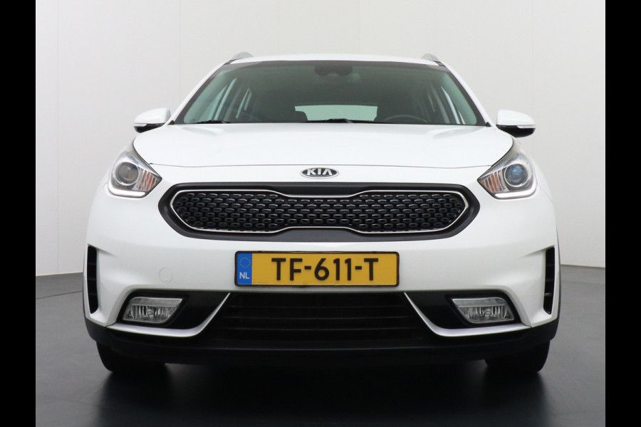 Kia Niro Hybrid AUT.6 DynamicLine Leer Navi Camera Apple Carplay Android Auto Spoorassistent active Keyless Pdc Tel. Usb Ecc Cruise Lane- Decordelen chroom  Glas solar control Voorruit verwarmbaar OPrig. NLse auto