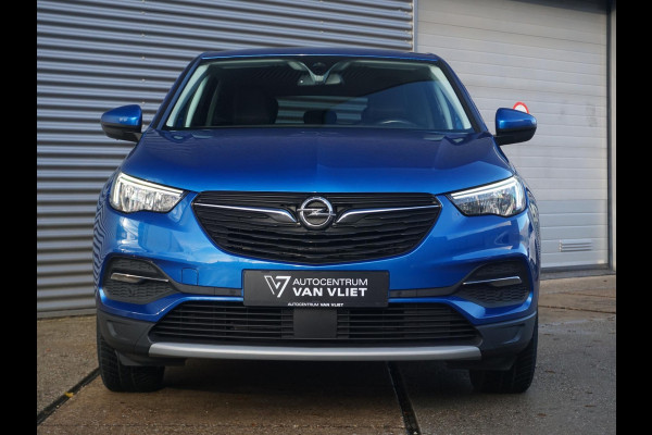 Opel Grandland X 1.2 Turbo Business Executive