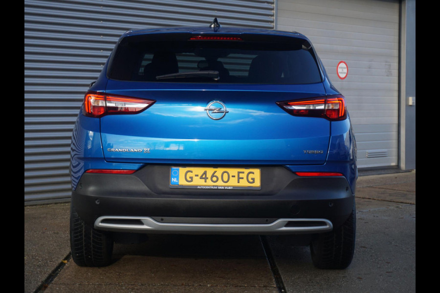 Opel Grandland X 1.2 Turbo Business Executive