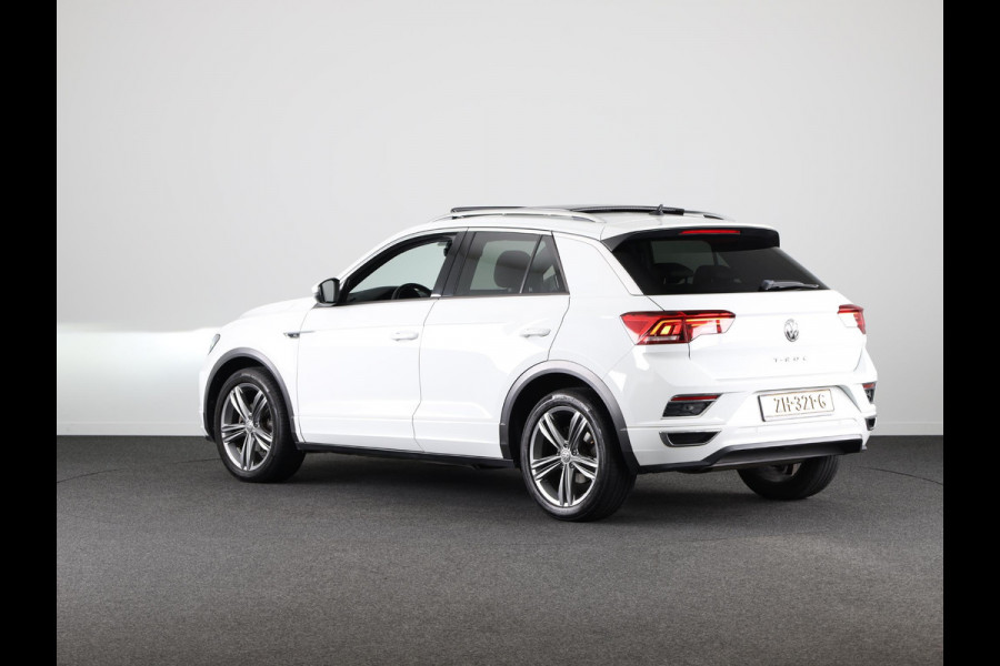 Volkswagen T-Roc 1.5 TSI Sport 150PK DSG (Automaat) | R-Line | Panorama dak | Stoelverwarming | Navigatie |