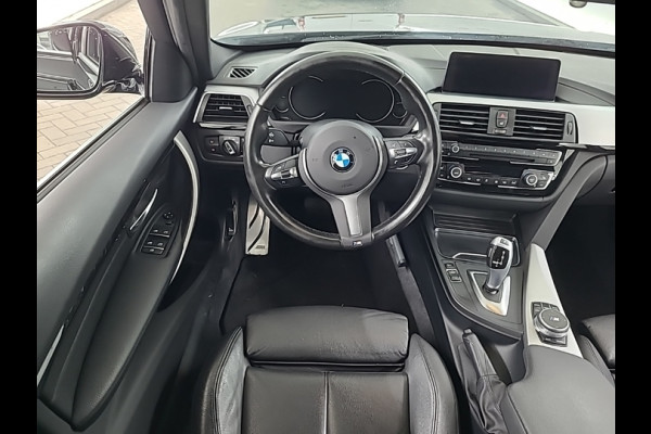 BMW 3 Serie Touring 318i M Sport Corporate Lease [TREKHAAK, VOL LEDER, PDC, CRUISE CONTROL,STOELVERWARMING, CLIMATE, SPORTSTOELEN, NIEUWSTAAT]