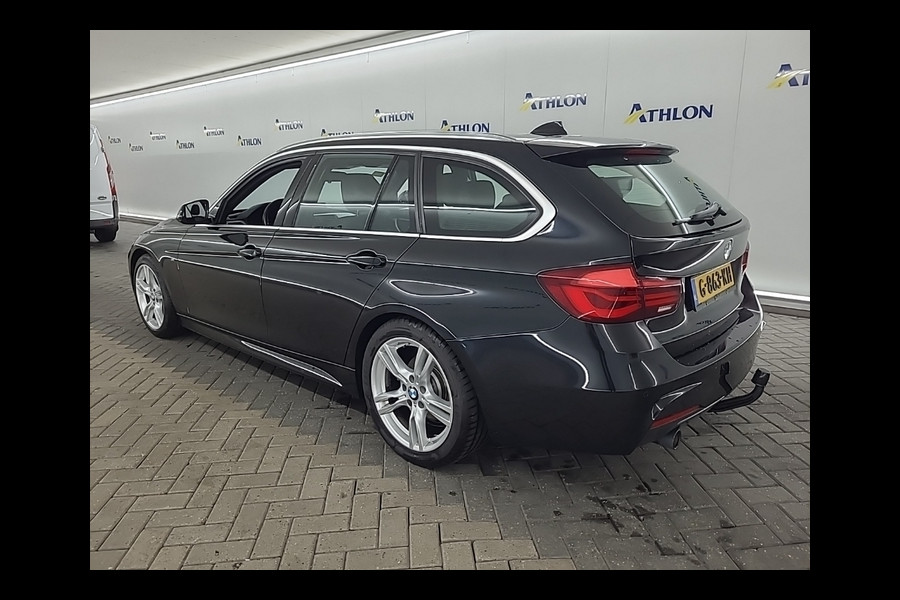 BMW 3 Serie Touring 318i M Sport Corporate Lease [TREKHAAK, VOL LEDER, PDC, CRUISE CONTROL,STOELVERWARMING, CLIMATE, SPORTSTOELEN, NIEUWSTAAT]