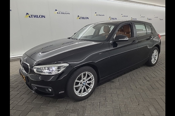 BMW 1-serie 118i Corporate Lease High Executive [SCHUIFKANTELDAK, CRUISE CONTROL, STOELVERWARMING, CAMERA, VOL LEDER, CLIMATE, SPORTSTOELEN, BLUETOOTH, NIEUWSTAAT]