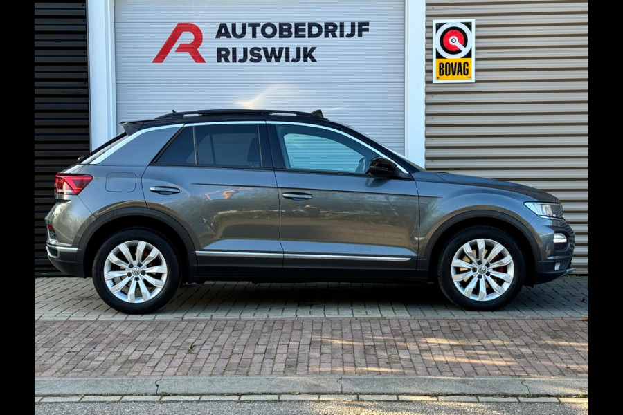 Volkswagen T-Roc 1.5 TSI Sport Pano/Virtual/Blindspot