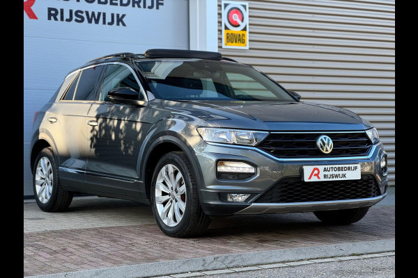 Volkswagen T-Roc 1.5 TSI Sport Pano/Virtual/Blindspot