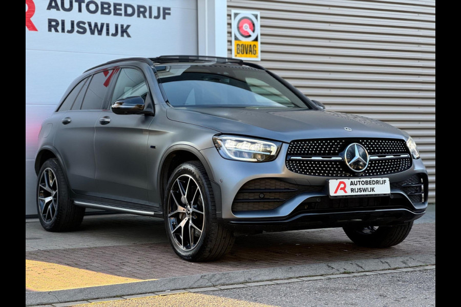 Mercedes-Benz GLC 300e 4MATIC Premium Plus Pano/360/Keyless