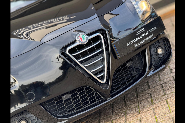 Alfa Romeo Giulietta 1.4 Turbo MultiAir Super 2018 AUT NAP!