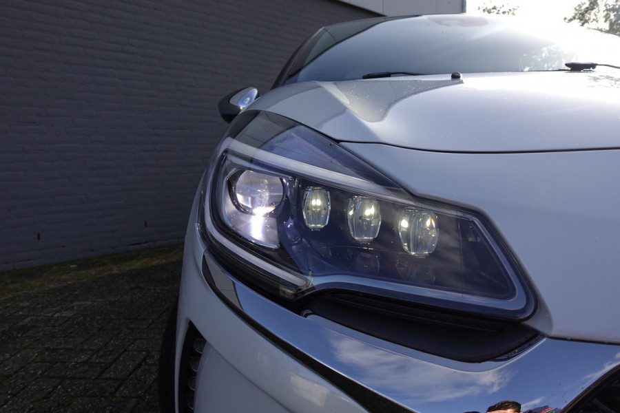 DS DS 3 1.2 PureTech Performance Line | AUTOMAAT | LEDER | NAV | CARPLAY | LED | LAGE KM!