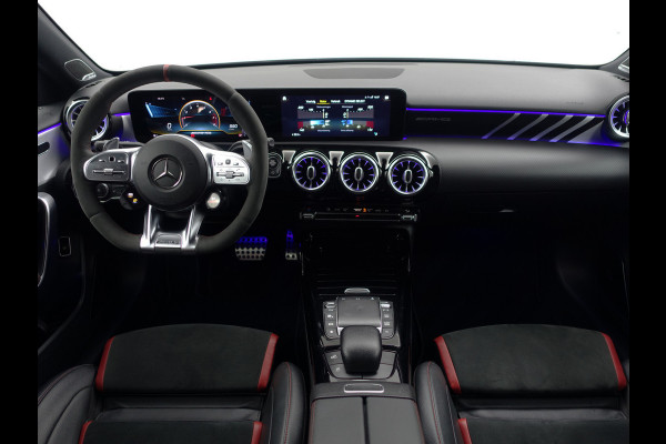 Mercedes-Benz A-Klasse AMG 35 4MATIC Premium Plus 306pk  Aut- Performance Interieur I  Panoramadak I Burmester I Sfeerverlichting I Carplay