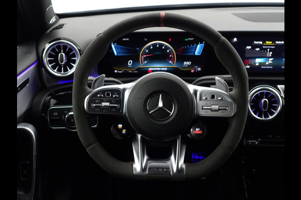 Mercedes-Benz A-Klasse AMG 35 4MATIC Premium Plus 306pk  Aut- Performance Interieur I  Panoramadak I Burmester I Sfeerverlichting I Carplay