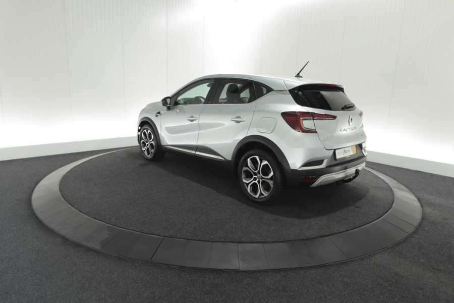 Renault Captur 1.6 E-Tech Plug-in Hybrid 160 Intens | Trekhaak | Navigatie | Parkeersensoren | Climate Control