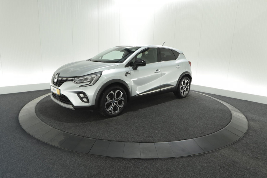 Renault Captur 1.6 E-Tech Plug-in Hybrid 160 Intens | Trekhaak | Navigatie | Parkeersensoren | Climate Control