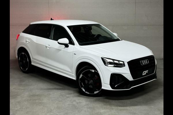 Audi Q2 35 TFSI S-Line Black Edition Virtual Carplay Camera