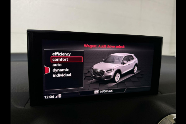 Audi Q2 35 TFSI S-Line Black Edition Virtual Carplay Camera