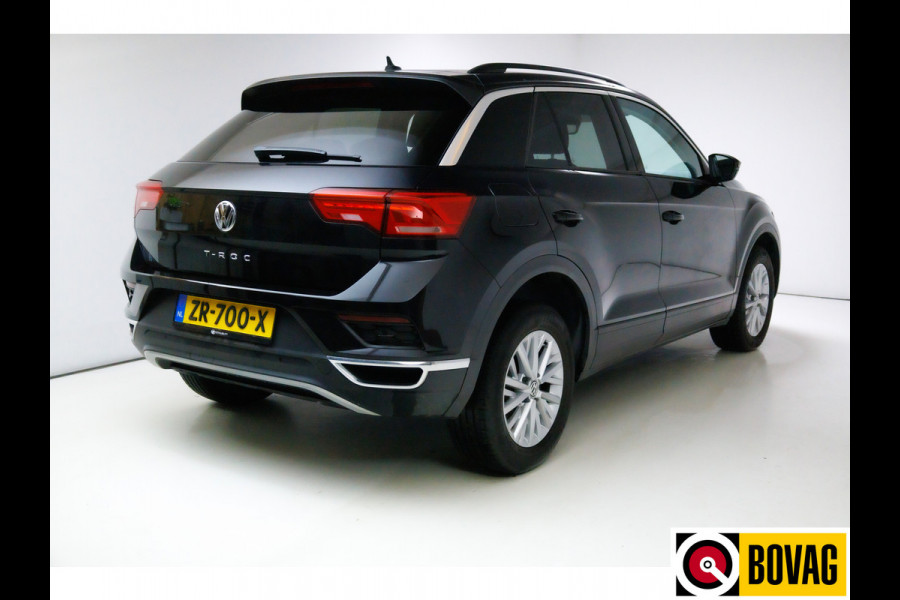 Volkswagen T-Roc 1.0 TSI Style 116 PK Adaptive cruise, Navigatie, App-connect, Lane assist, Autohold