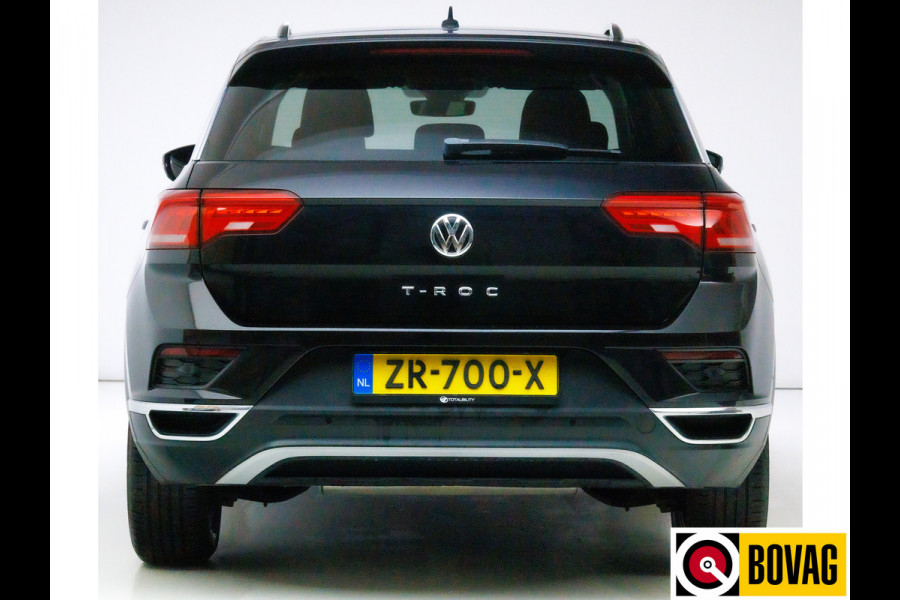 Volkswagen T-Roc 1.0 TSI Style 116 PK Adaptive cruise, Navigatie, App-connect, Lane assist, Autohold