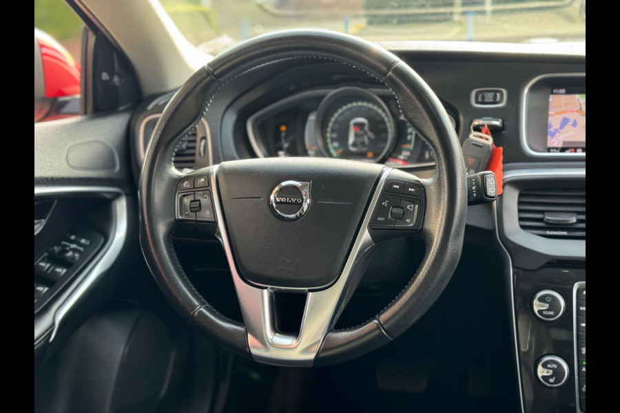 Volvo V40 2.0 D2 Nordic+ 2018 AUT NAVI CLIMA LEDER Trekh NAP