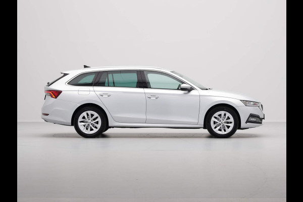 Škoda Octavia Combi 1.0 TSI 110pk Navigatie Keyless Privacyglas Camera  23