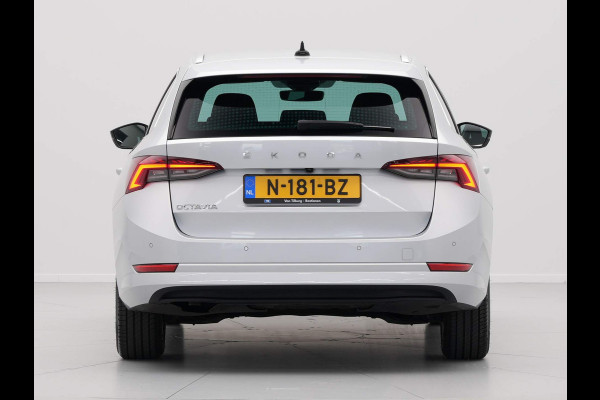 Škoda Octavia Combi 1.0 TSI 110pk Navigatie Keyless Privacyglas Camera  23