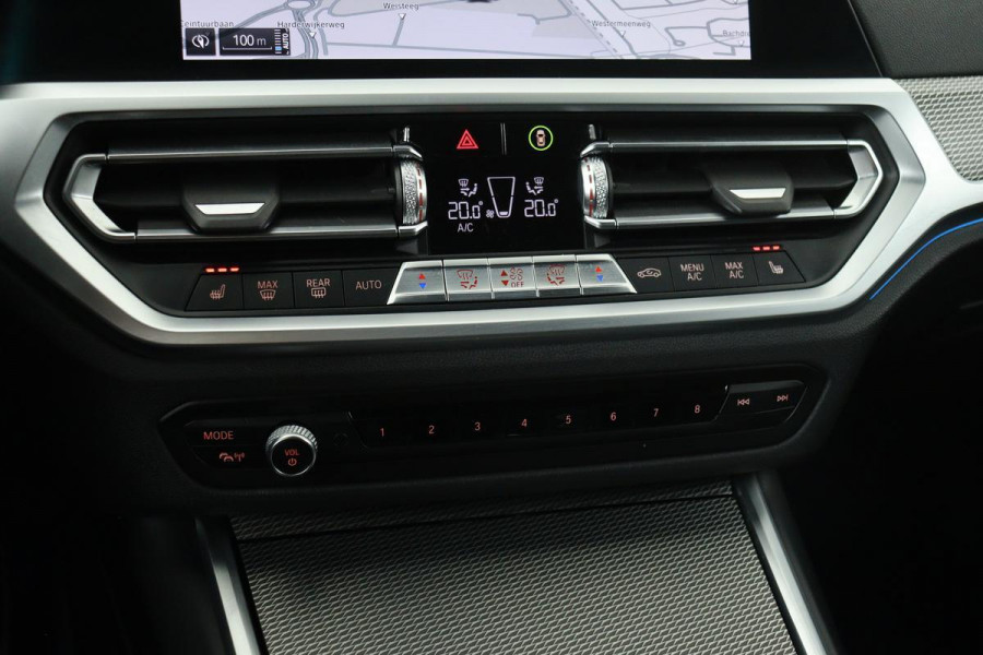 BMW 3 Serie Touring xdrive M Sport | Laser LED | Head-up | Stoel & stuurverwarming | Sfeerverlichting | Leder/alcantara | Carplay