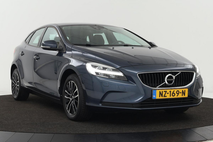 Volvo V40 2.0 T2 Nordic+ | Navigatie | Full LED | Stoelverwarming | Bluetooth | PDC | Half leder | Climate control