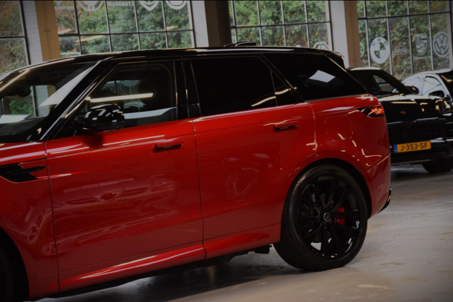 Land Rover Range Rover Sport 3.0 P510e First Edition Navi|Panoramadak|Rear-Seat Ent.|Massage|510pk!!|Org.NL